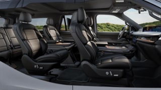 2025 Lincoln Lincoln Navigator Internal Image 1